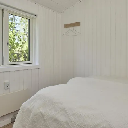 In With 3 Bedrooms, Sauna And Internet * Ebeltoft